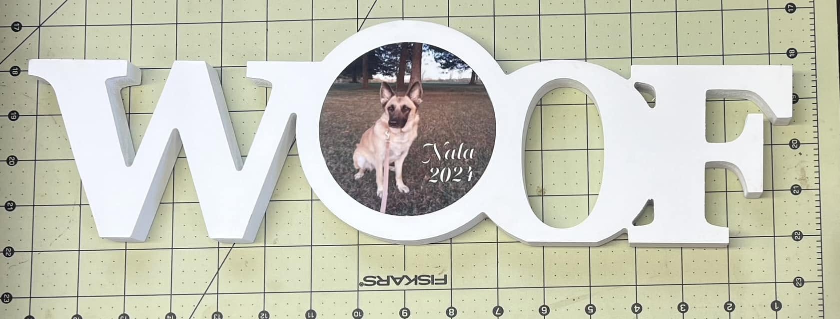 WOOF pet photo decoration
