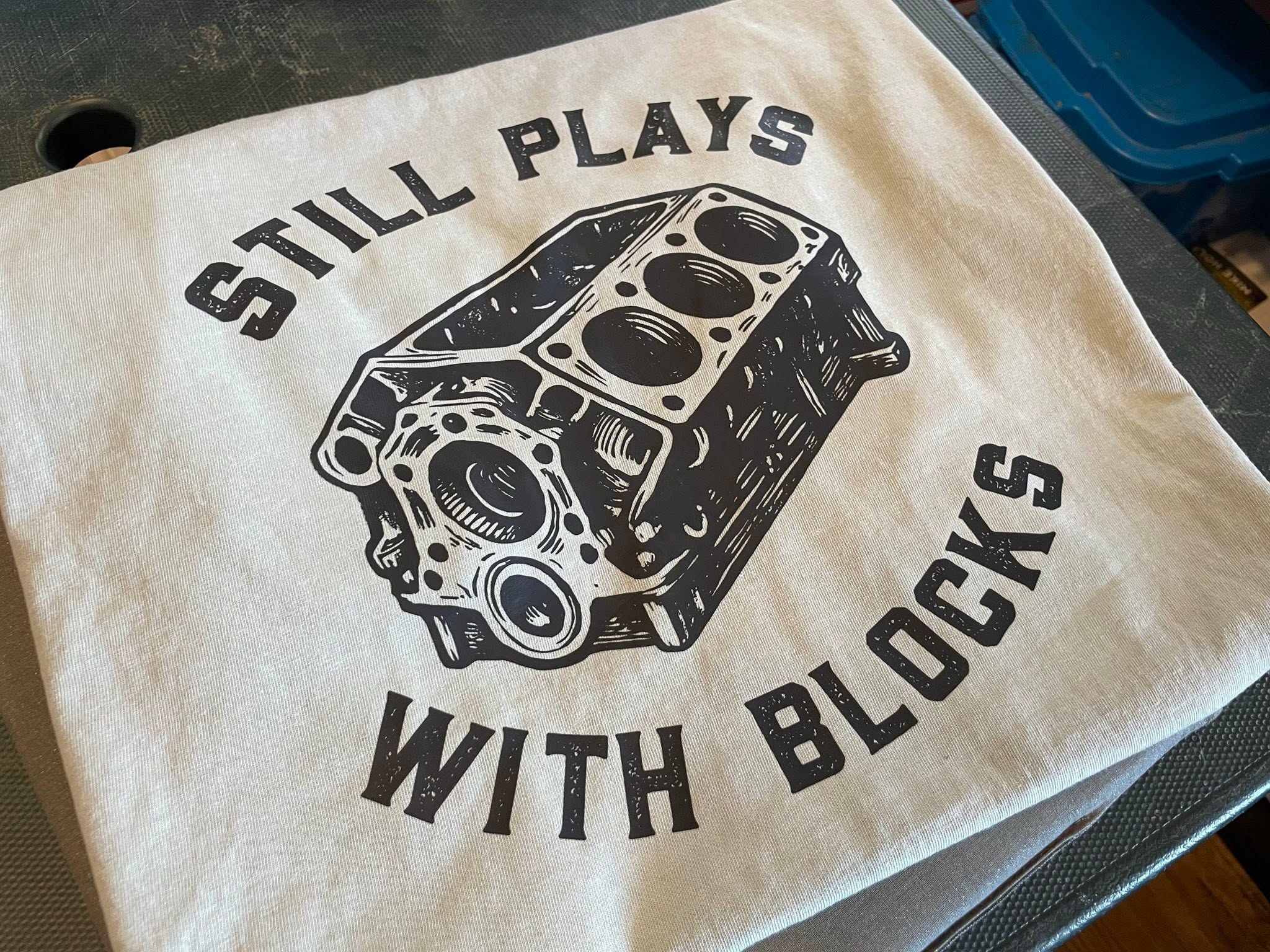 Still Plays With Blocks engine design